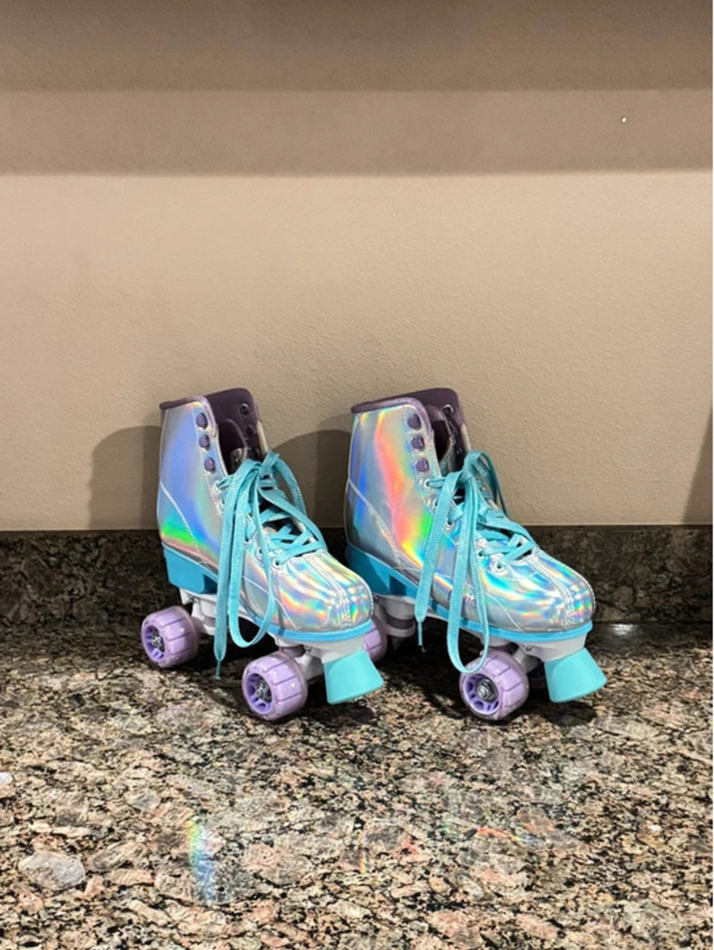 Roller Derby Girls Pixie Holographic Roller Skates